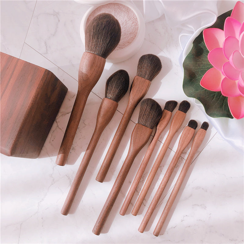 Wood Handle Makeup Brush Set